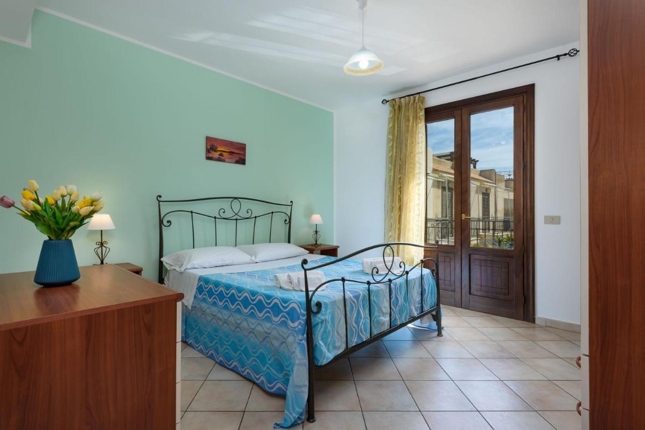 I Tre Golfi - Appartamenti Con Terrazzo Fino A 800 Mt Dal Mare Сан-Віто-Ло-Капо Екстер'єр фото